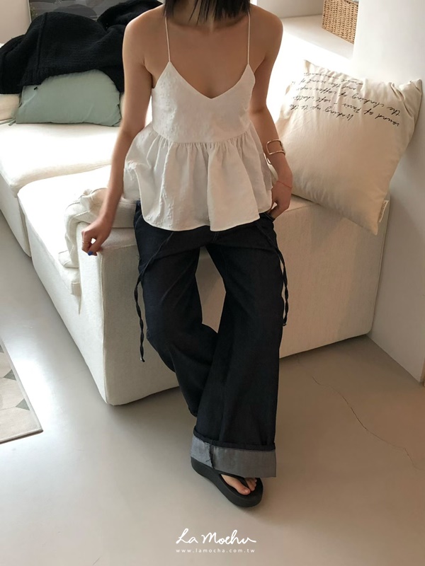 美背蕾絲傘擺上衣